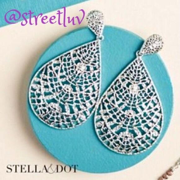 stella & dot ~ thea chandelier statement earrings ~ silver lace - Picture 1 of 7
